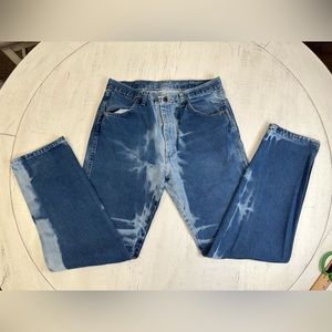 Men's Vintage Washed Rustler Jean. Size 35x34